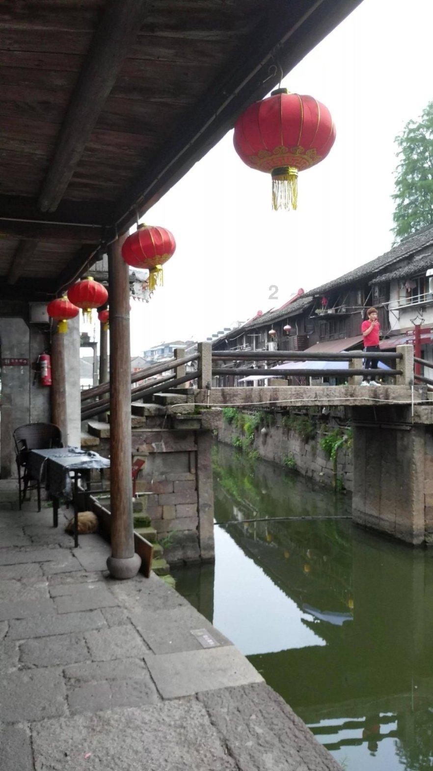 应对低温雨雪冰冻天气 长沙县黄花镇“保安全、保运转、保供应”